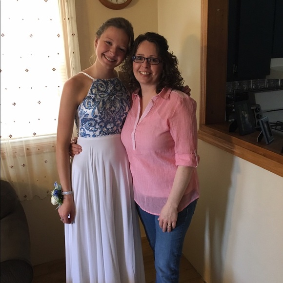 Prom/Homecoming Dress - Picture 4 of 5